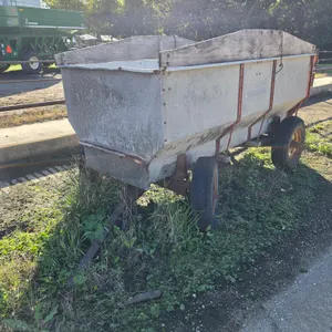 Galvanized Flair Box on John Deere Running Gear, Wood Floor