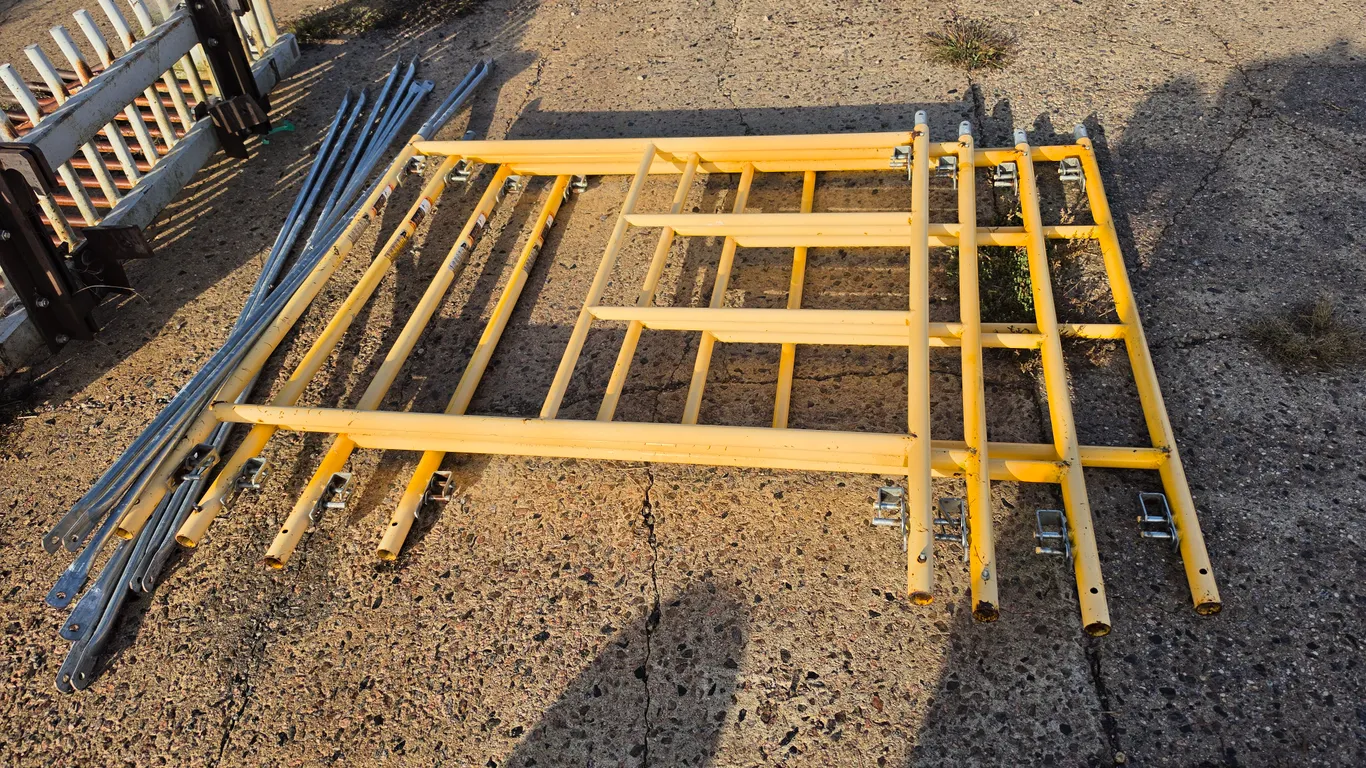 (4) Sections of Scaffolding with Cross Members, Buying All for One Money