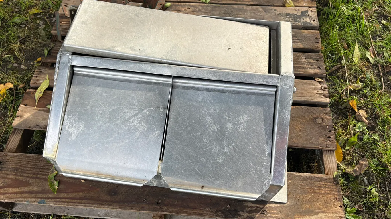 Stainless Steel Hog Waterer, 2 Hole, Heated, Insulated
