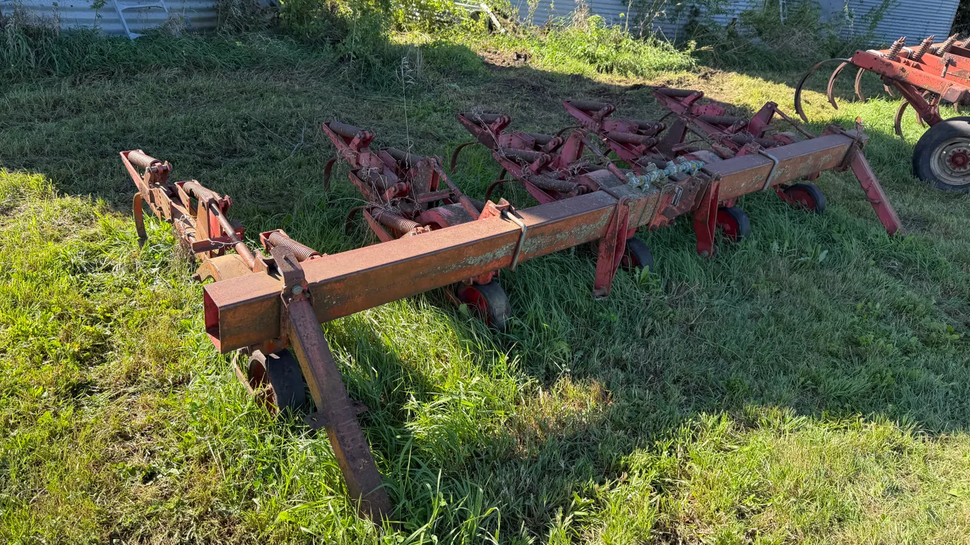 Massey Ferguson 4-Row Wide 3-Point Cultivator, 36" Rows