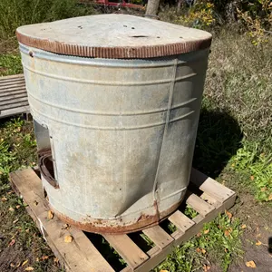 Pride Of The Farm Hog Waterer, Heater / Thermostat, Missing Power Cord