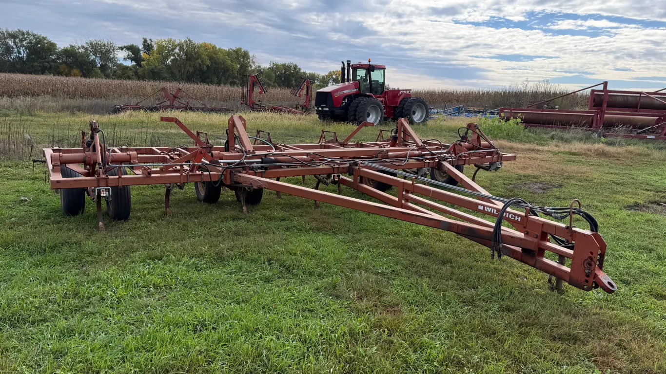 Wil-Rich 25' Chisel Plow, 3-Bar Coil Tine Harrow, Walking Tandems, 9.5L-15SL Tires, 6-Bolt Hubs