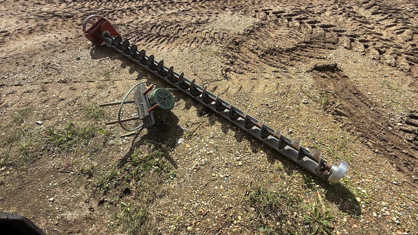 5" Bin Sweep, 8 Ft Long, Comes With 1/2 HP Motor