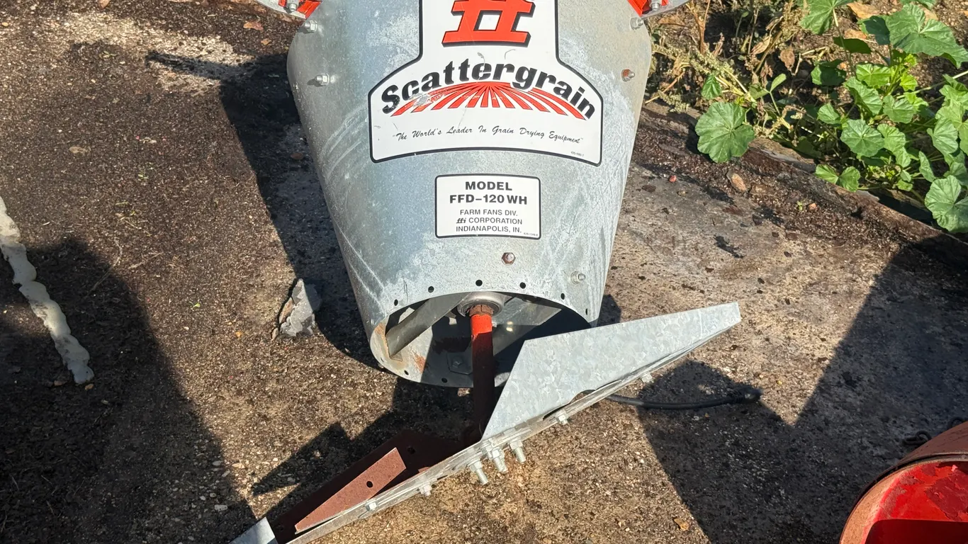 Scattergrain Model FFD-120WH Grain Spreader. This Item is Located in South Dakota, Therefore South D