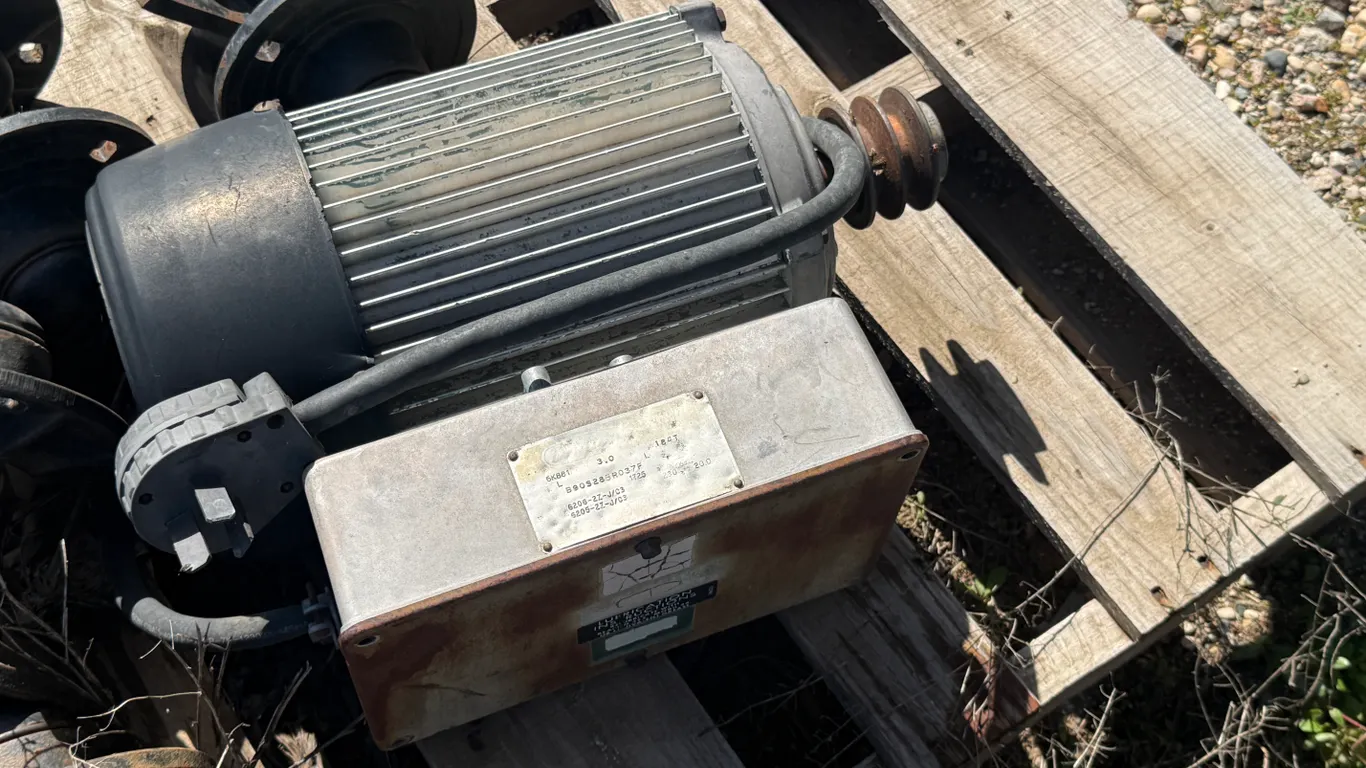3 HP Electric Motor, Does Make Some Noise, Unsure Of Condition