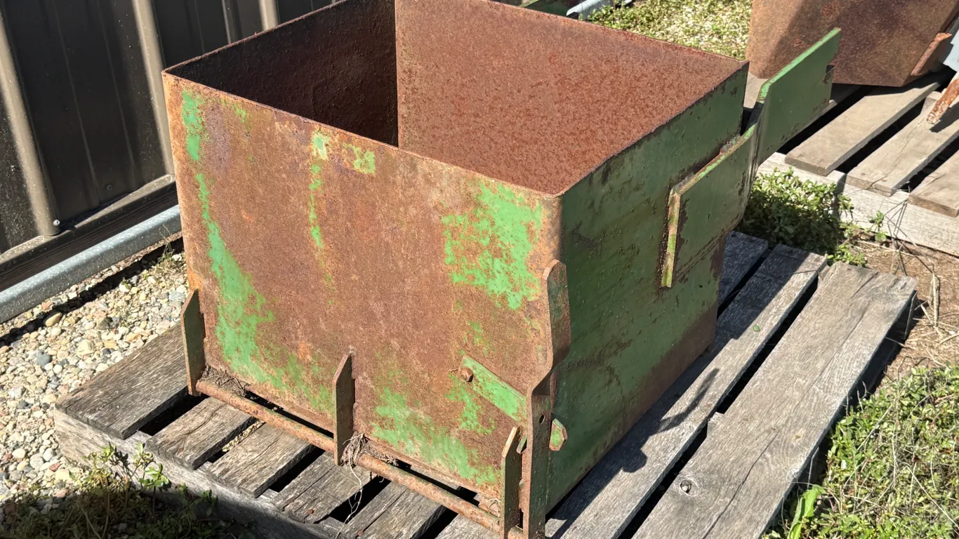 Rock Box Came Off John Deere Model 4440, 20" X 24" X 18" High, Bottom Trip