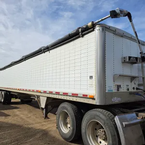 2005 Wilson 41’ Pace Setter Grain Trailer, Ag Hoppers, Air Ride, Model: DWH-500, Lock Down Electric