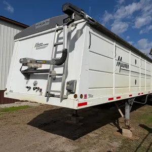2010 Maurer 40’ Hopper Bottom Trailer, Ag Hoppers, Spring Ride, Steel Rims, 285/75R24.5 Tires, LED L