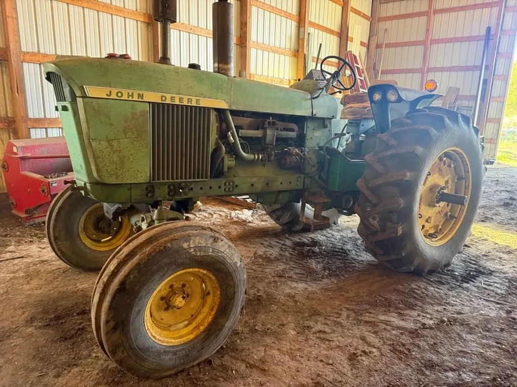 John Deere Model 4020 Tractor, Gas, 3 Pt, John Deere Wide Front, Single Rear Hydraulic, 18.4X34 Rear