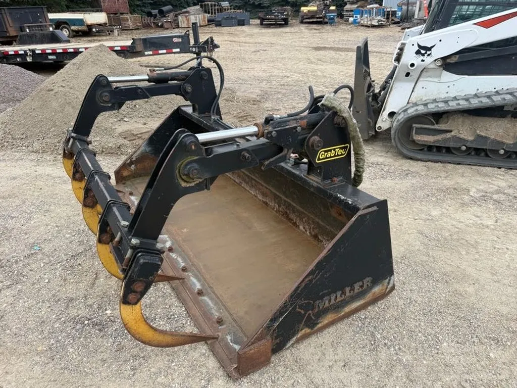 Miller Grab Tec Grapple Bucket, 84" Wide, SN# 061315, Skid Loader Mount, Hoses & Ends, Bolt-On Cutti