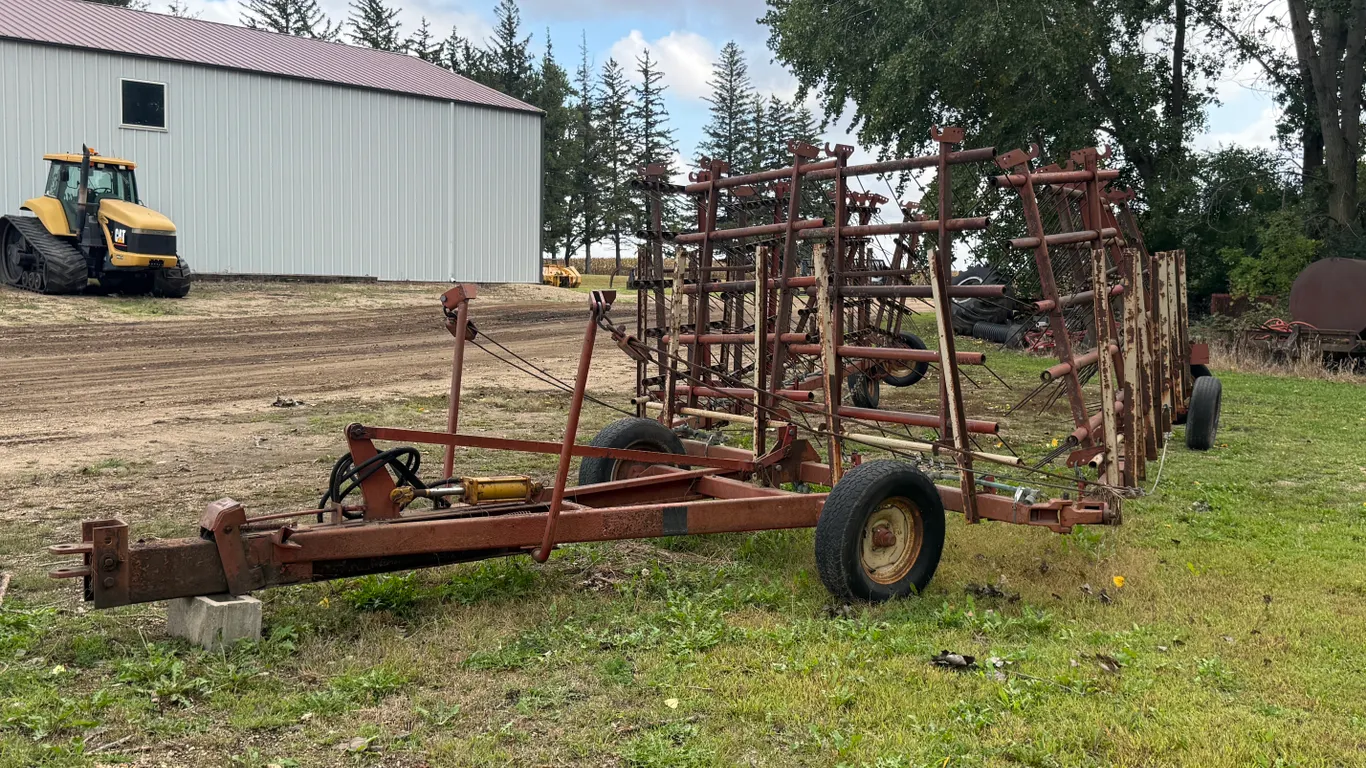 Melroe Drag Model 400, 48 Ft Wide