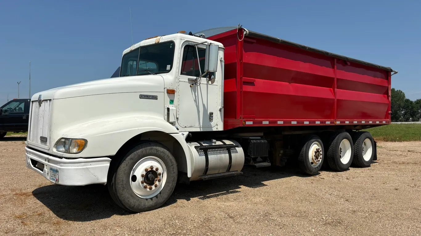 1998 International 9100 Tri-Axle Grain Truck, Cummins ISM Plus, Eaton-Fuller 10 Speed, 22’x102” Box,