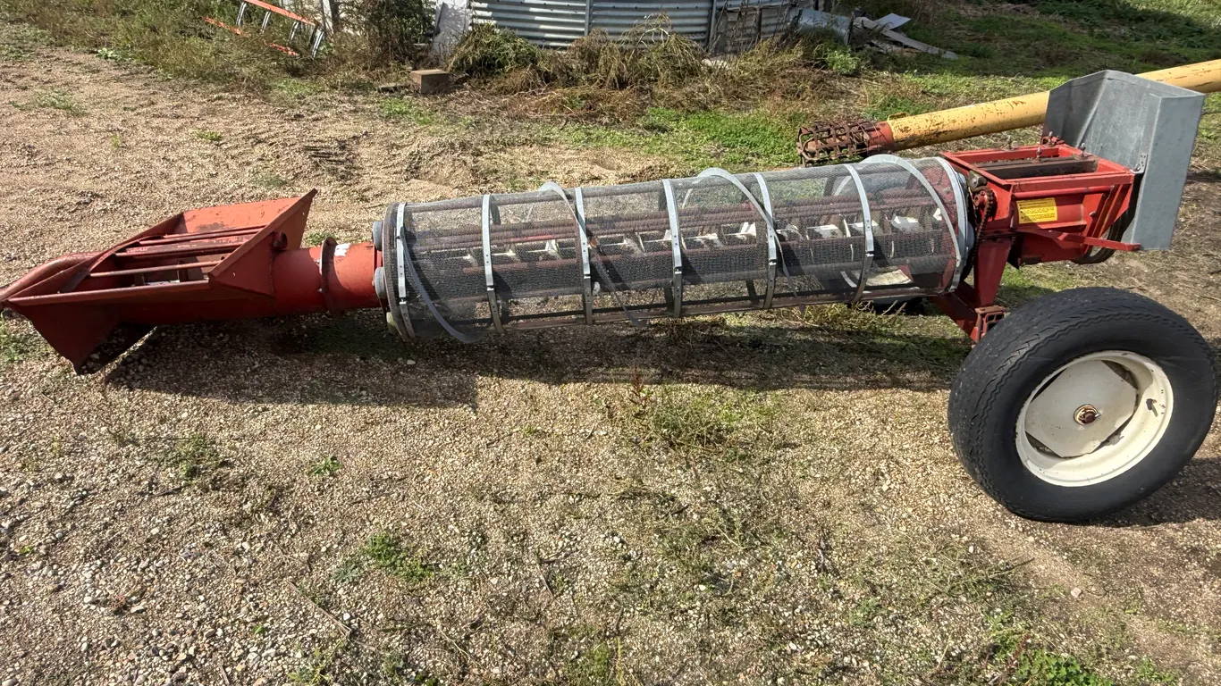 Feterl Model 85 Grain Screener With No Motor