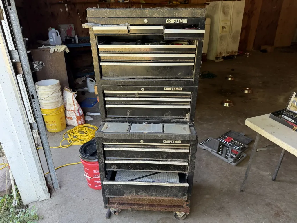 Craftsman Tool Chest And Contents (Lot 46)