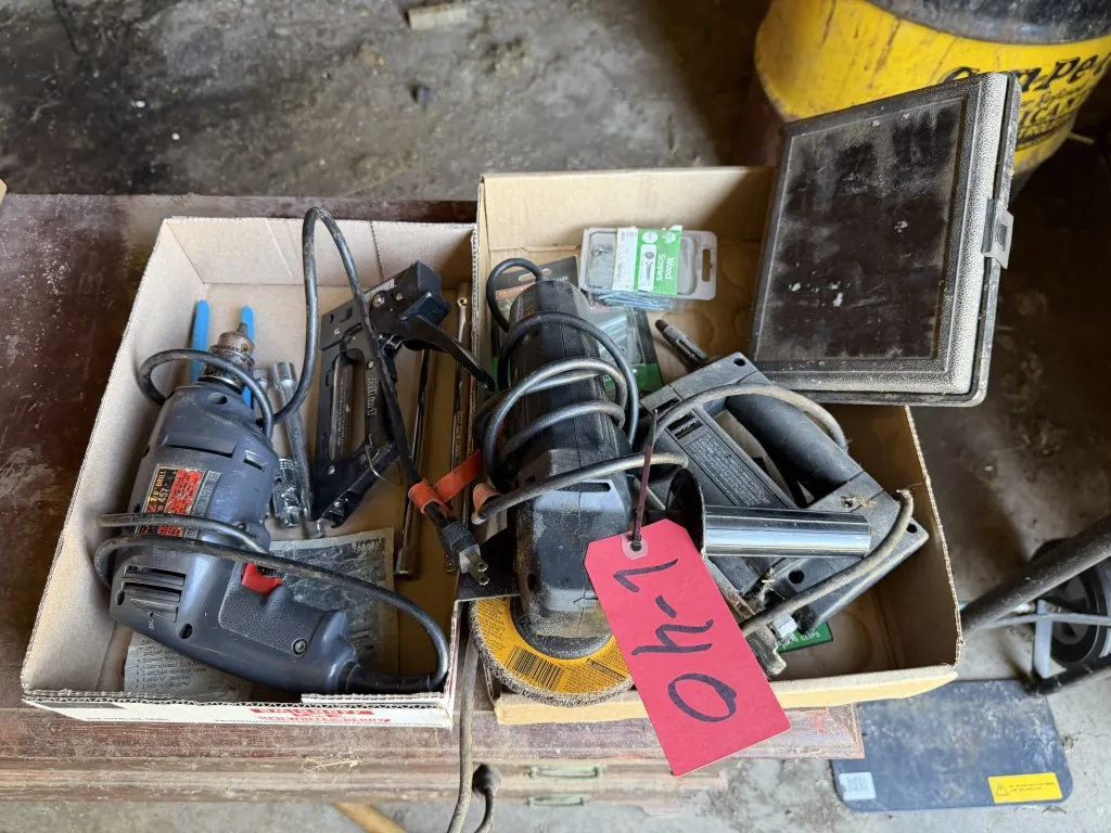 Grinder, Drill, Stapler, And Jigsaw (Lot 40)