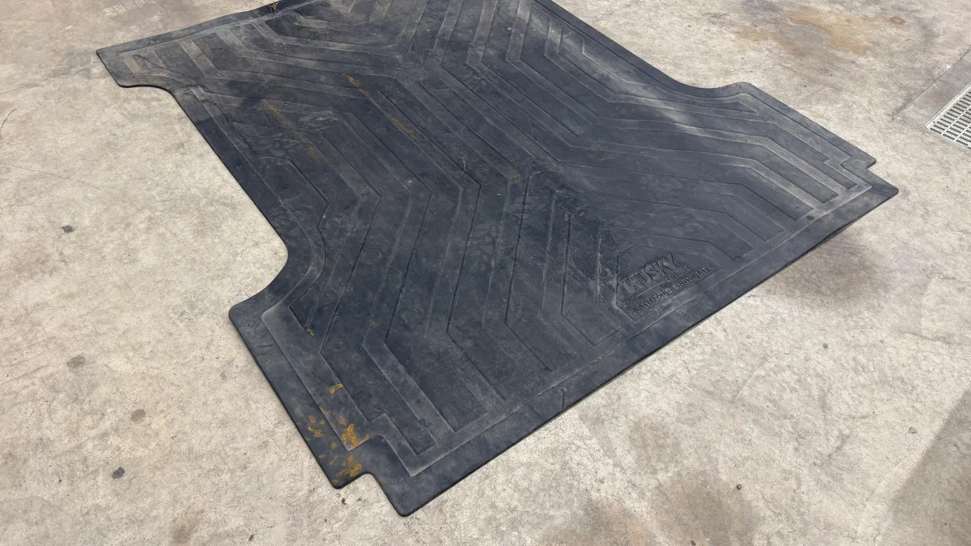 Husky Brand 5 1/2 Ft Long Bed Liner For F150 Ford Pickup