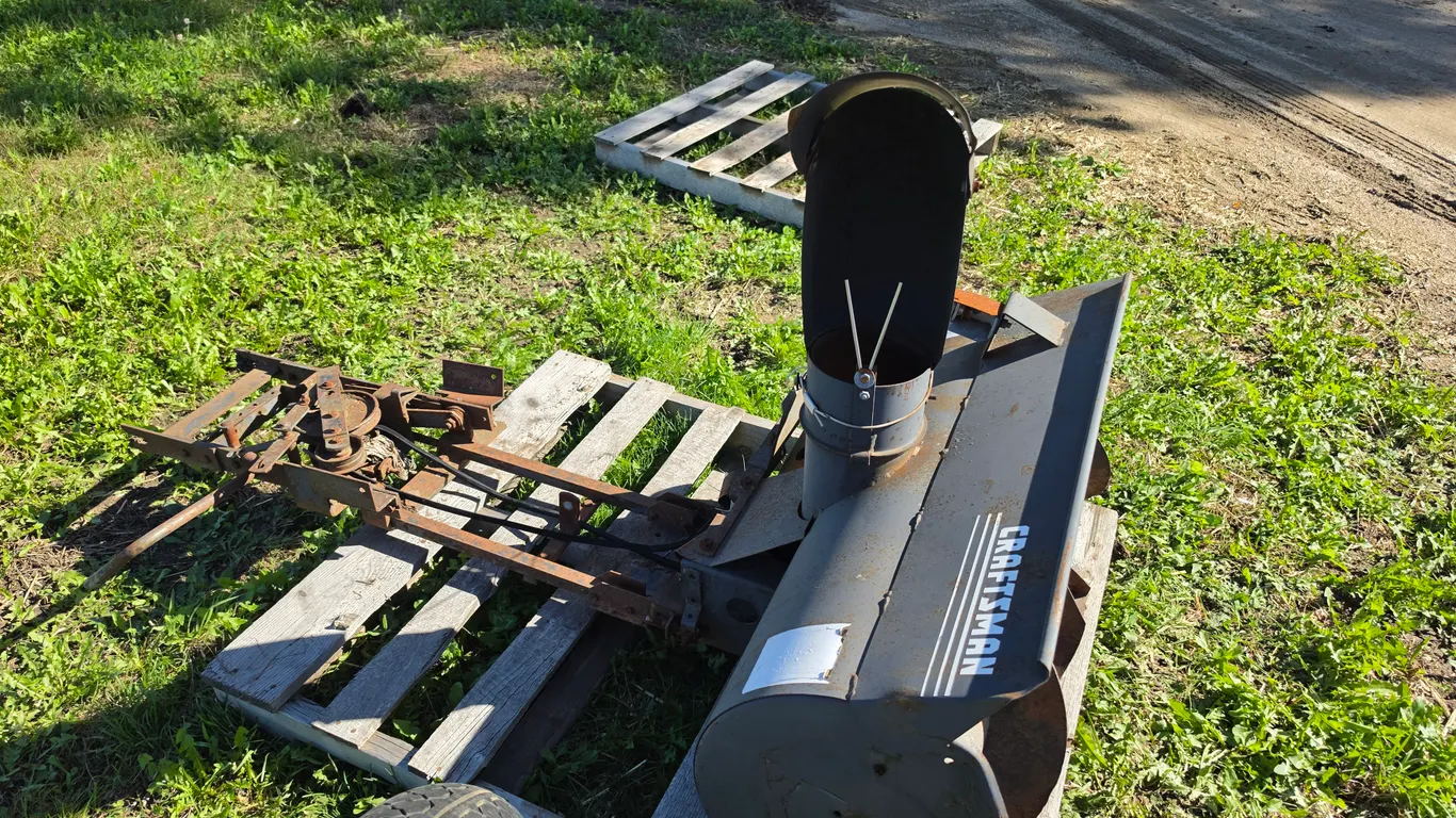 Craftsman Snow Blower, 42”, Model: 842 240725