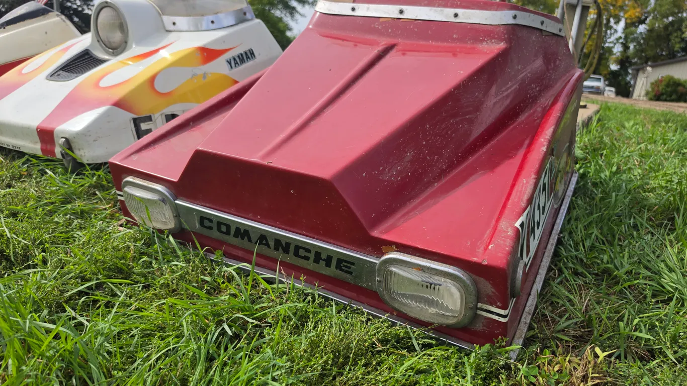 Comanche 400 Hood