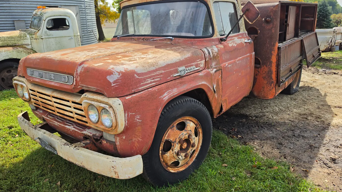1959 Ford F-500 Fuel Truck, VIN: 14975, No Title, Has Not Ran in a Number of Years