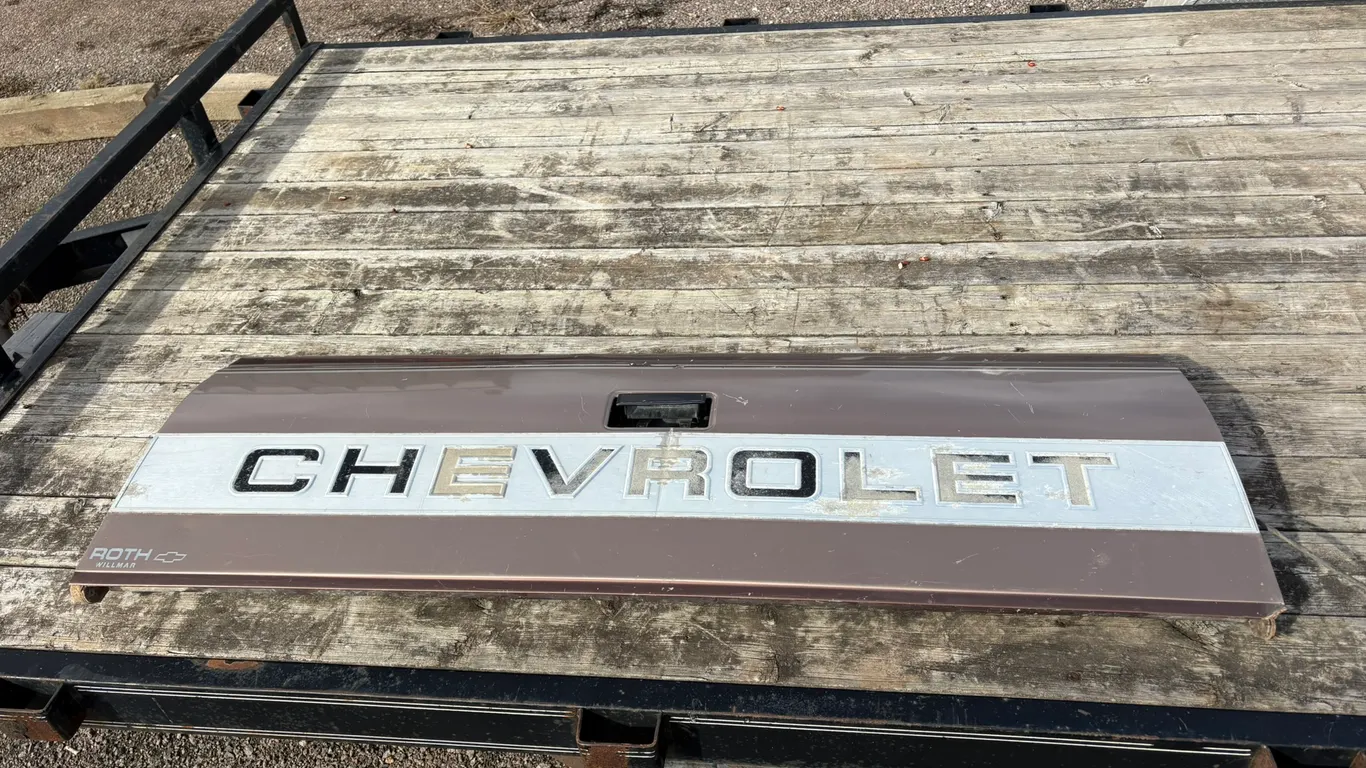 Chevy Pickup Tailgate, 2 tone brown, off of 1994