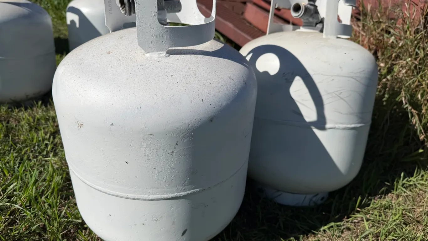 (2) 20lb Propane Cylinders