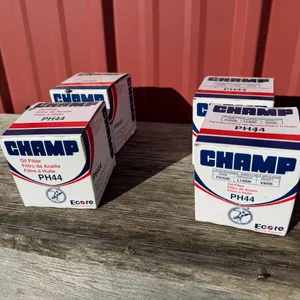(4) PH44 Oil Filters, Fit Chevy Pickup, Buying All for One Money