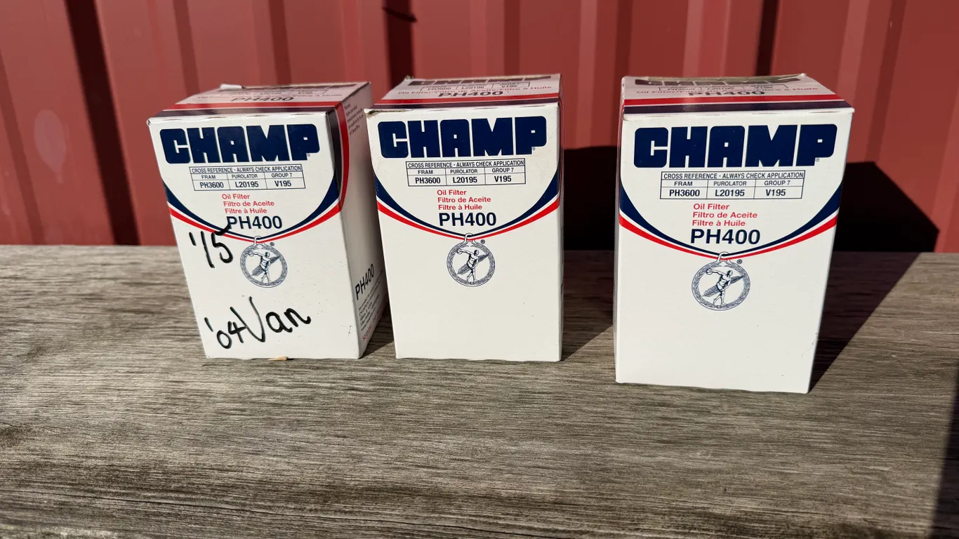 (3) PH400 Oil Filters, Fit Ford Van, Buying All for One Money