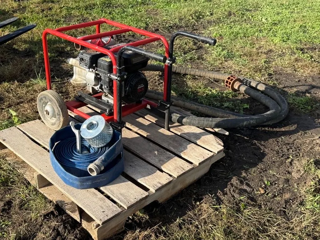 2" Trash Pump With Honda Motor, With Suction & Discharge Hose