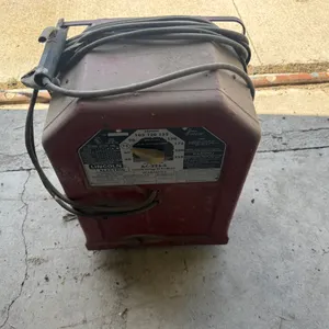 Lincoln Electric Welder With Leads