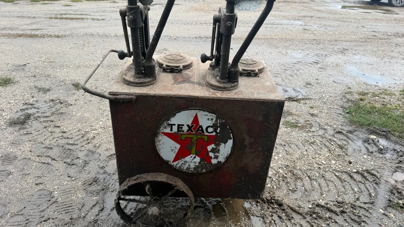 Texaco Brand Oil Cart, 2 Sides With Pumps (Working Order)