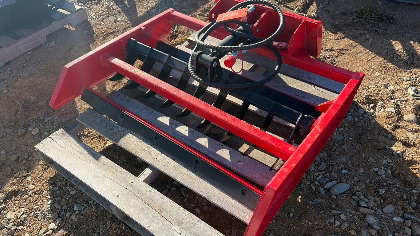 Approx. 44" Unused Future MFR44 Mini Skid Steer Flat Ripper Attachment