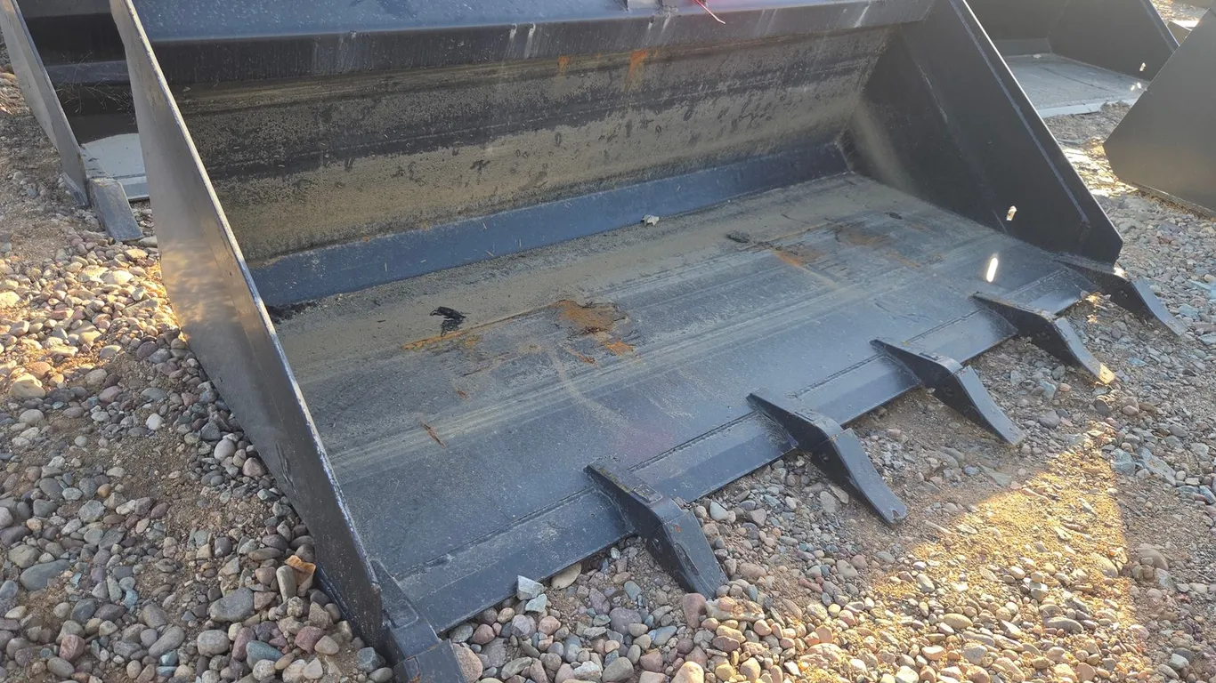 Unused Midstate Approx. 68" Skid Steer Bucket