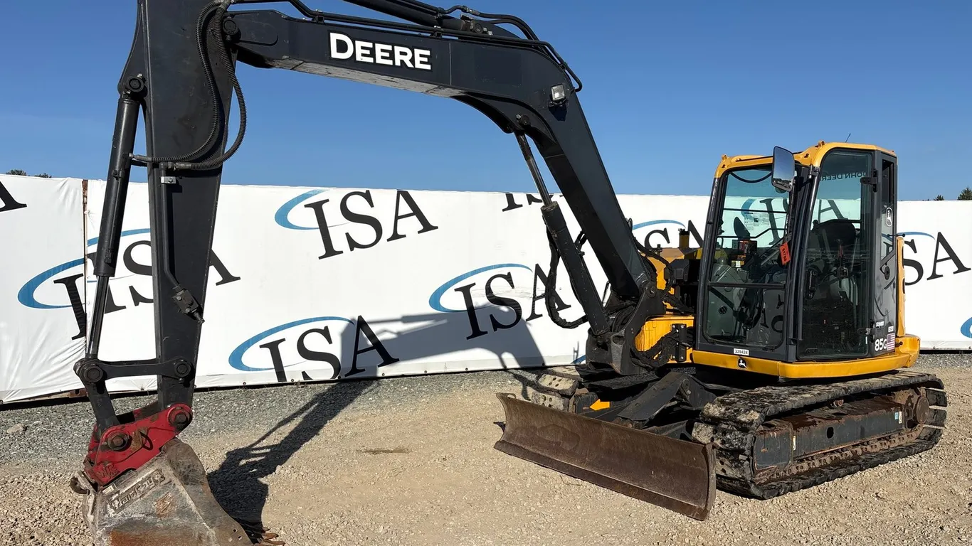 Deere 85G Excavator