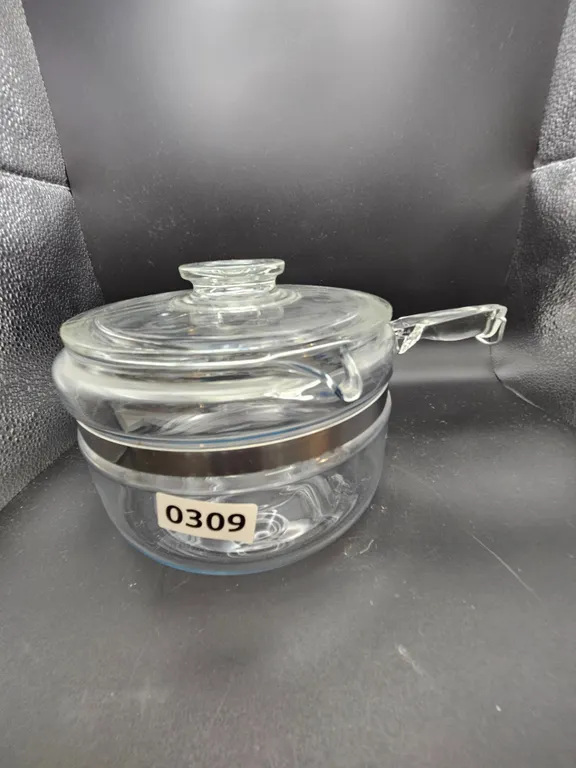 Pyrex Clear Glass Saucepan with Lid