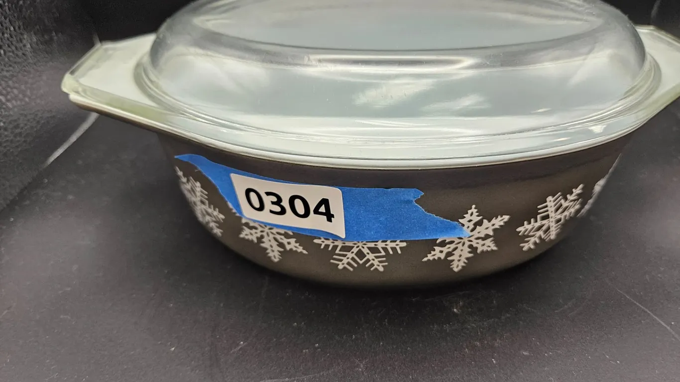 Pyrex Black Snowflake Casserole Dish