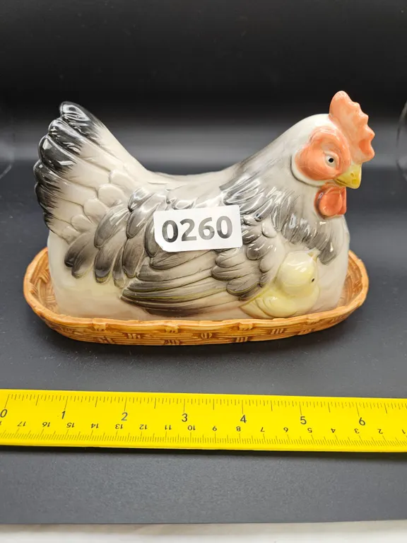 Ceramic Hen and Chick Covered Dish