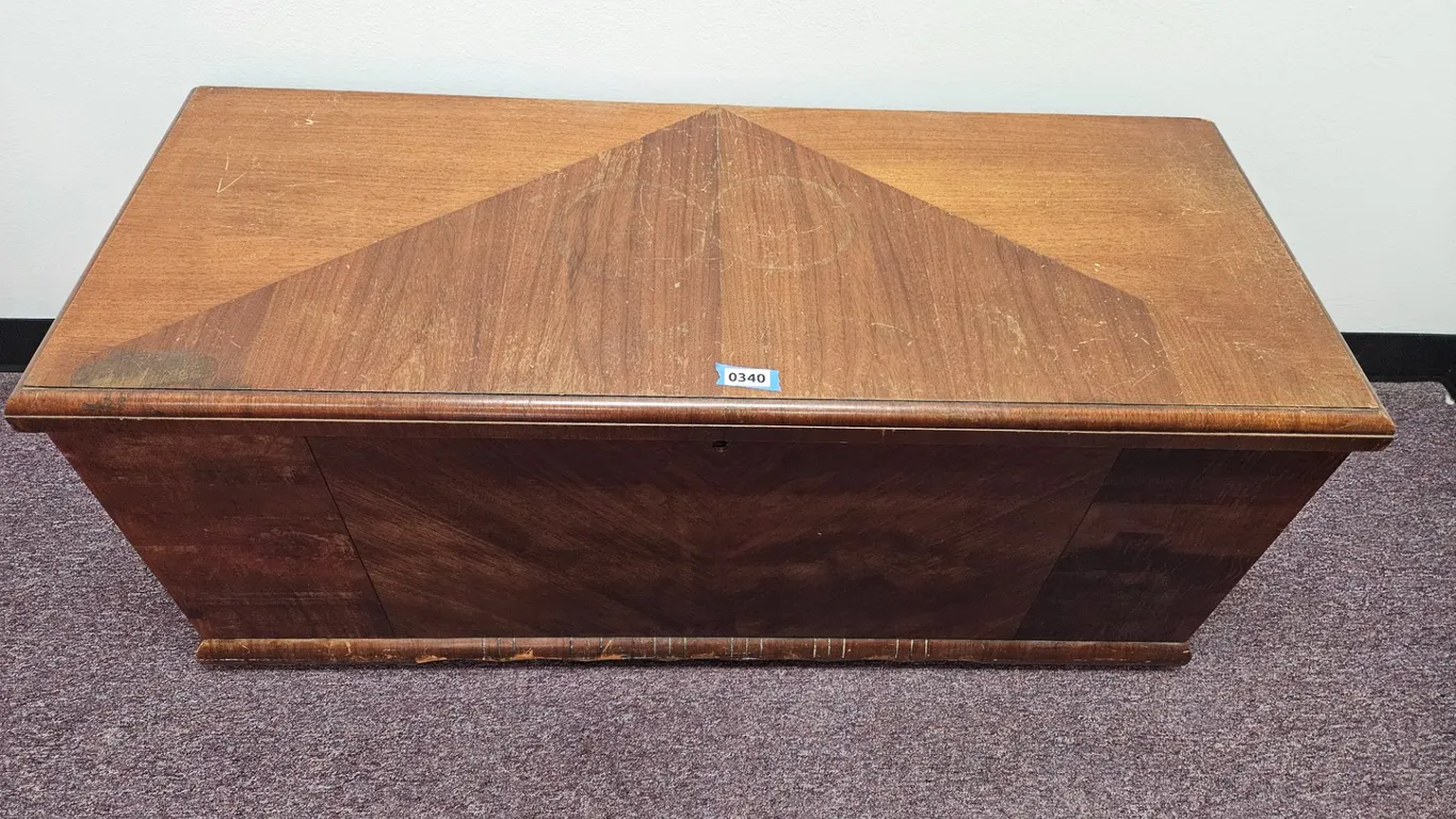 Lane Cedar Chest