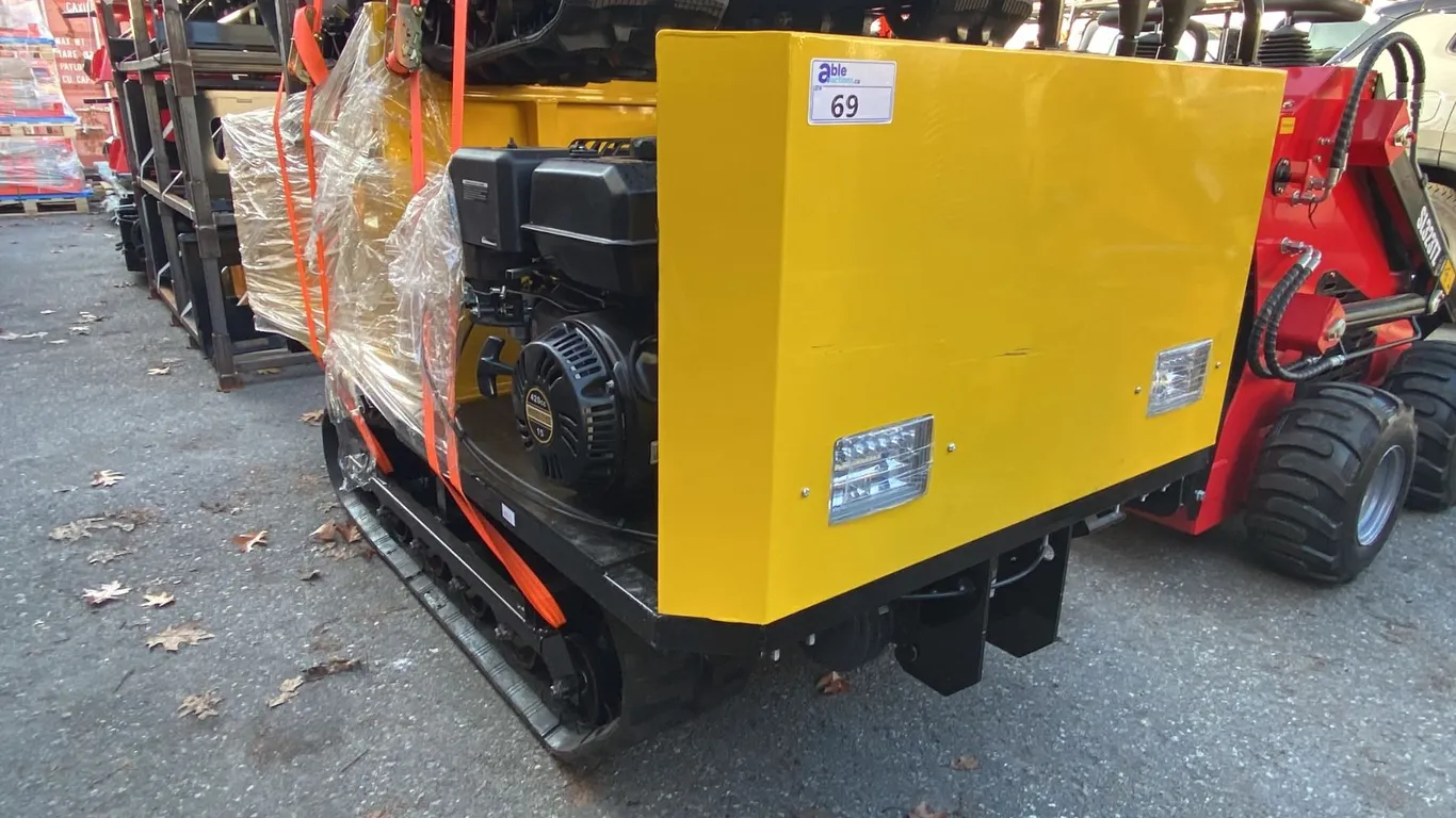 SDLANCH SDLD25 YELLOW RIDE ON GAS POWERED MINI CRAWLER DUMPER, 3 SPEED, 9" TRACKS, MANUAL DUMP