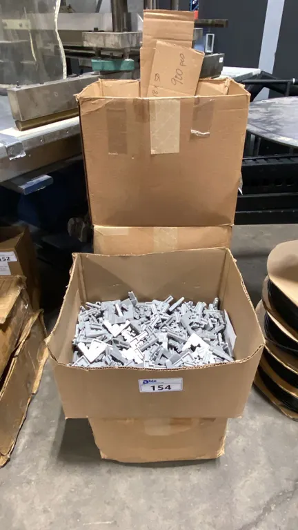 5 BOXES OF ASSORTED MASTER TOOL COMMERCIAL WINDOW COVERING ATTACHMENT CLIPS *MUST TAKE ALL*