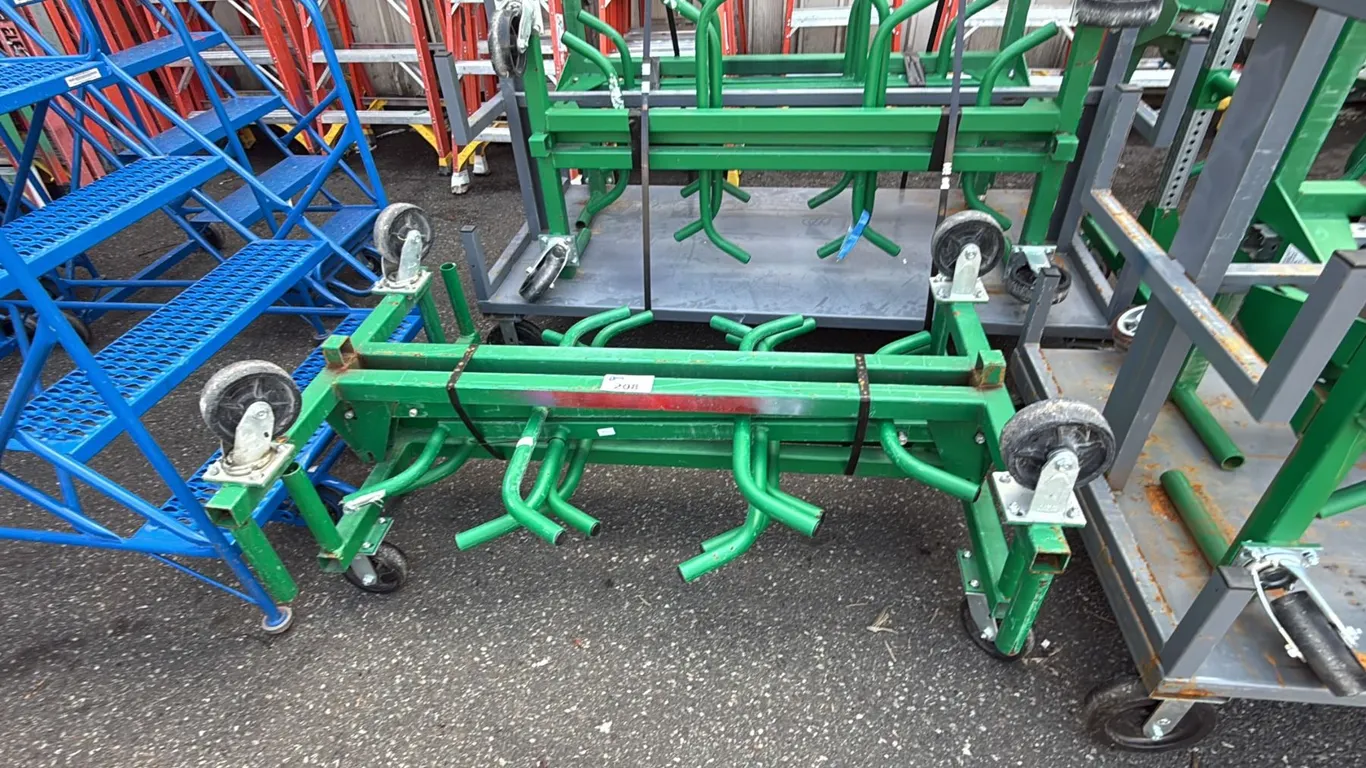 2 UNIT OF GREENLEE 668 HEAVY DUTY CONDUIT AND PIPE RACKS