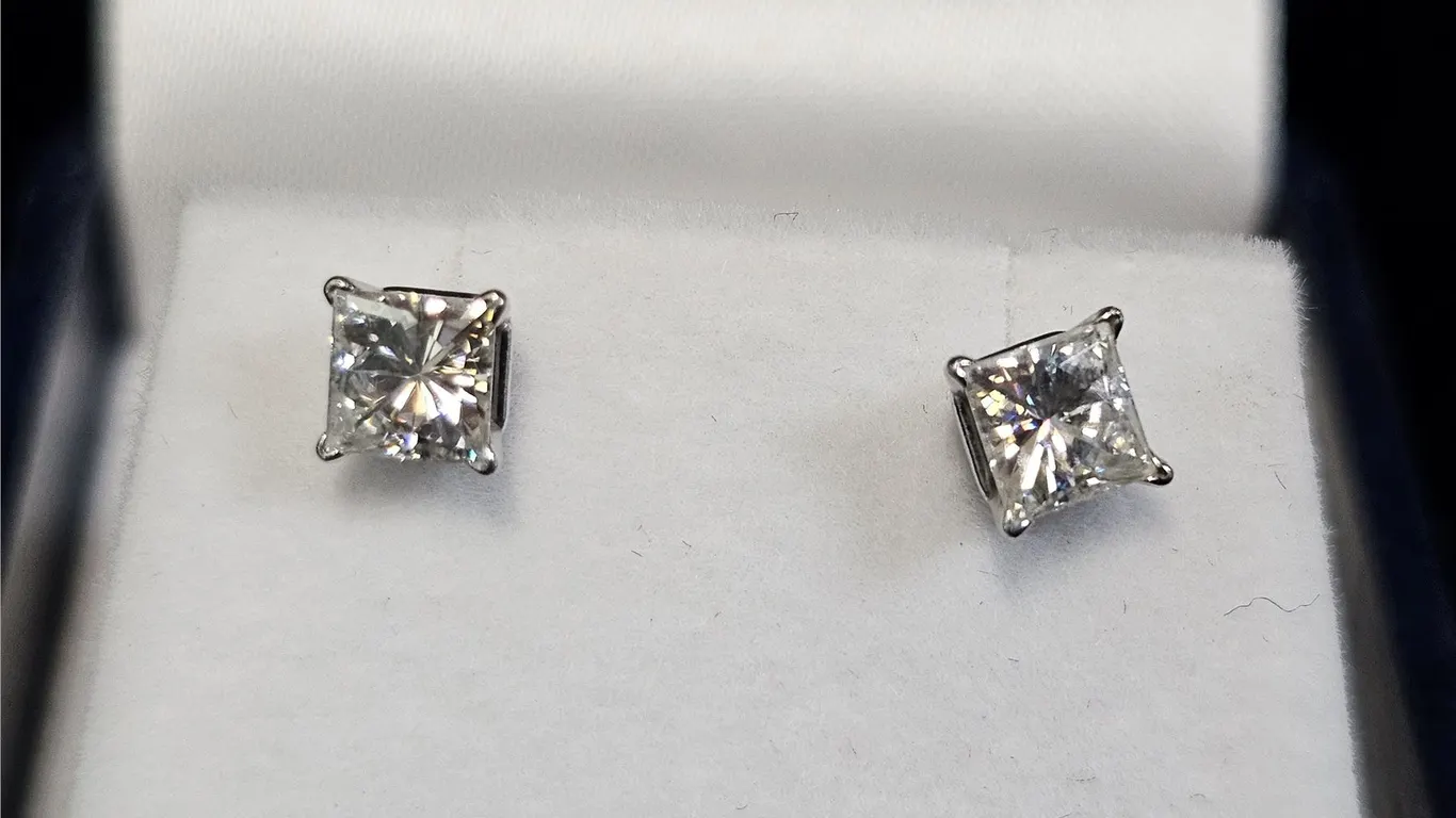 PAIR OF 14KT WHITE GOLD PRINCESS CUT MOISSANITE LAB DIAMOND EARRINGS