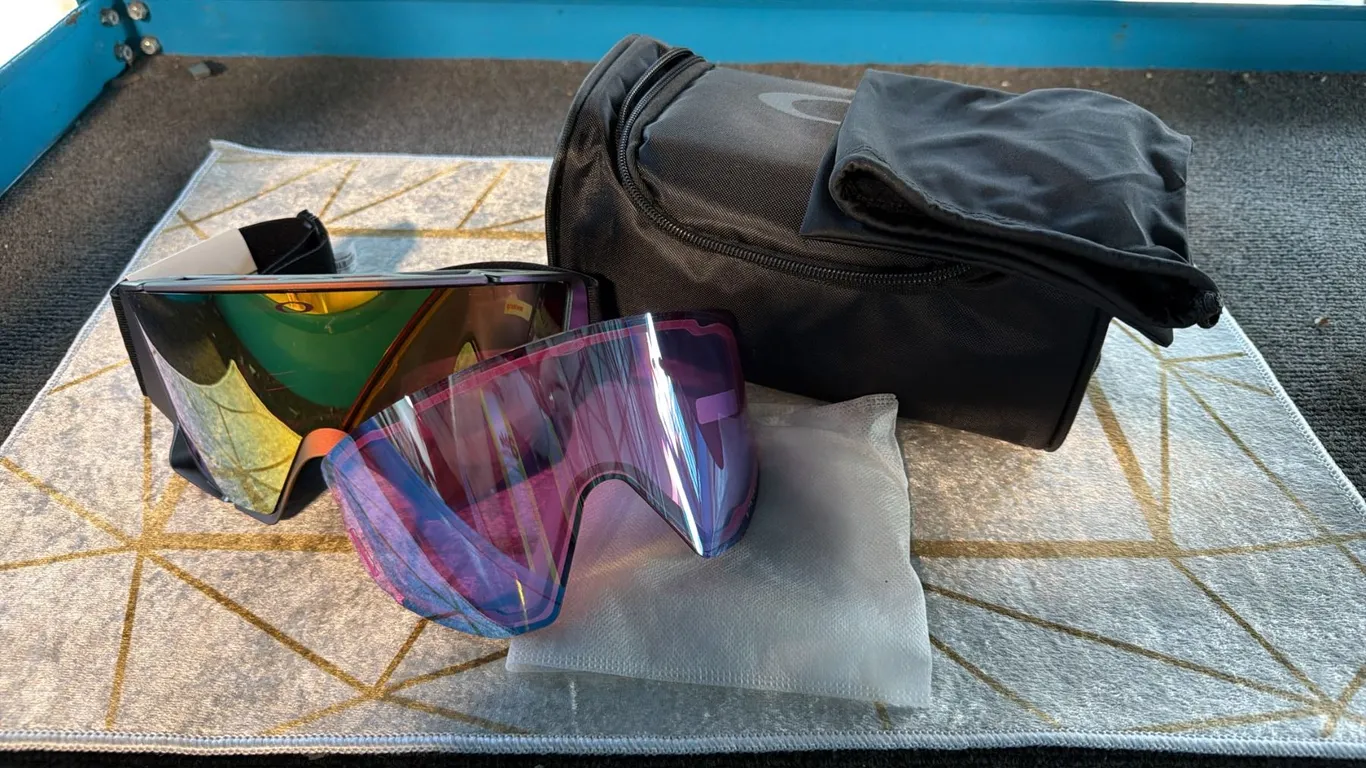 OAKLEY PRIZM POLARIZED SKI GOGGLES