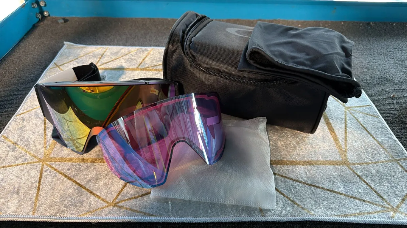 OAKLEY PRIZM POLARIZED SKI GOGGLES