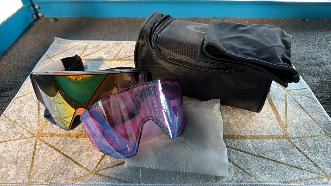OAKLEY PRIZM POLARIZED SKI GOGGLES