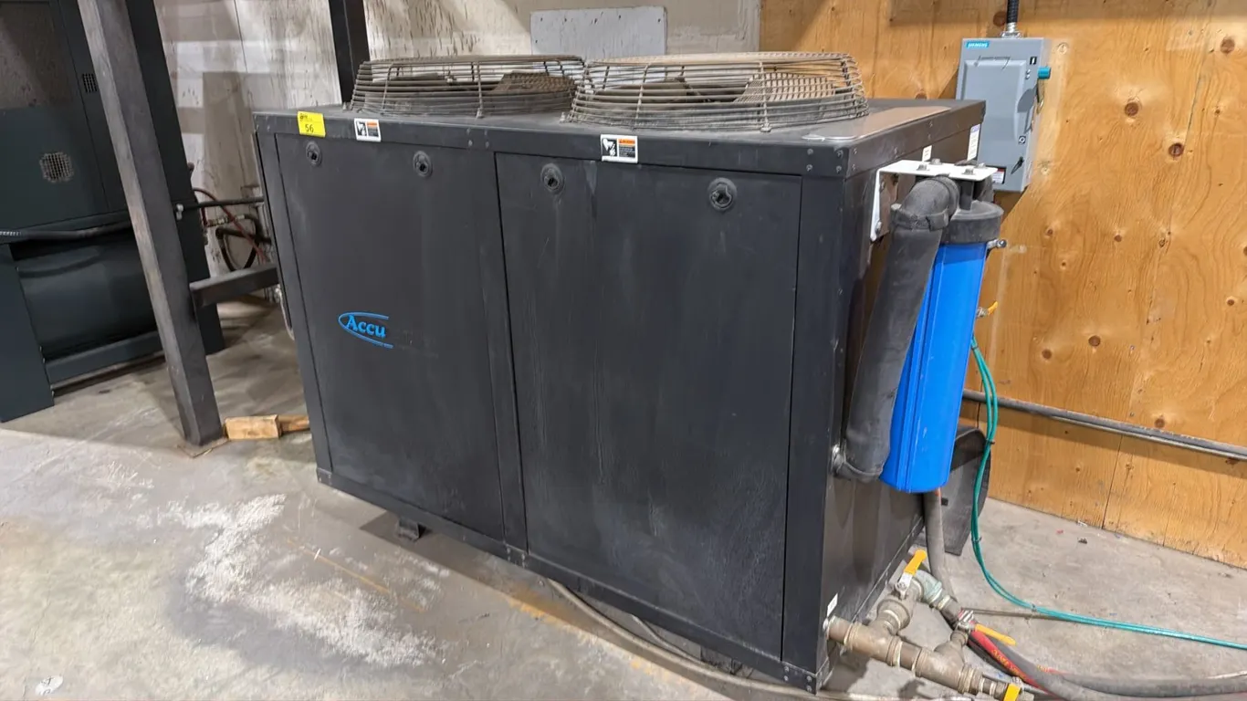 THERMAL CARE ACCUCHILLER SQ2A1004 10 TON INDUSTRIAL CHILLER S/N: 13970010702