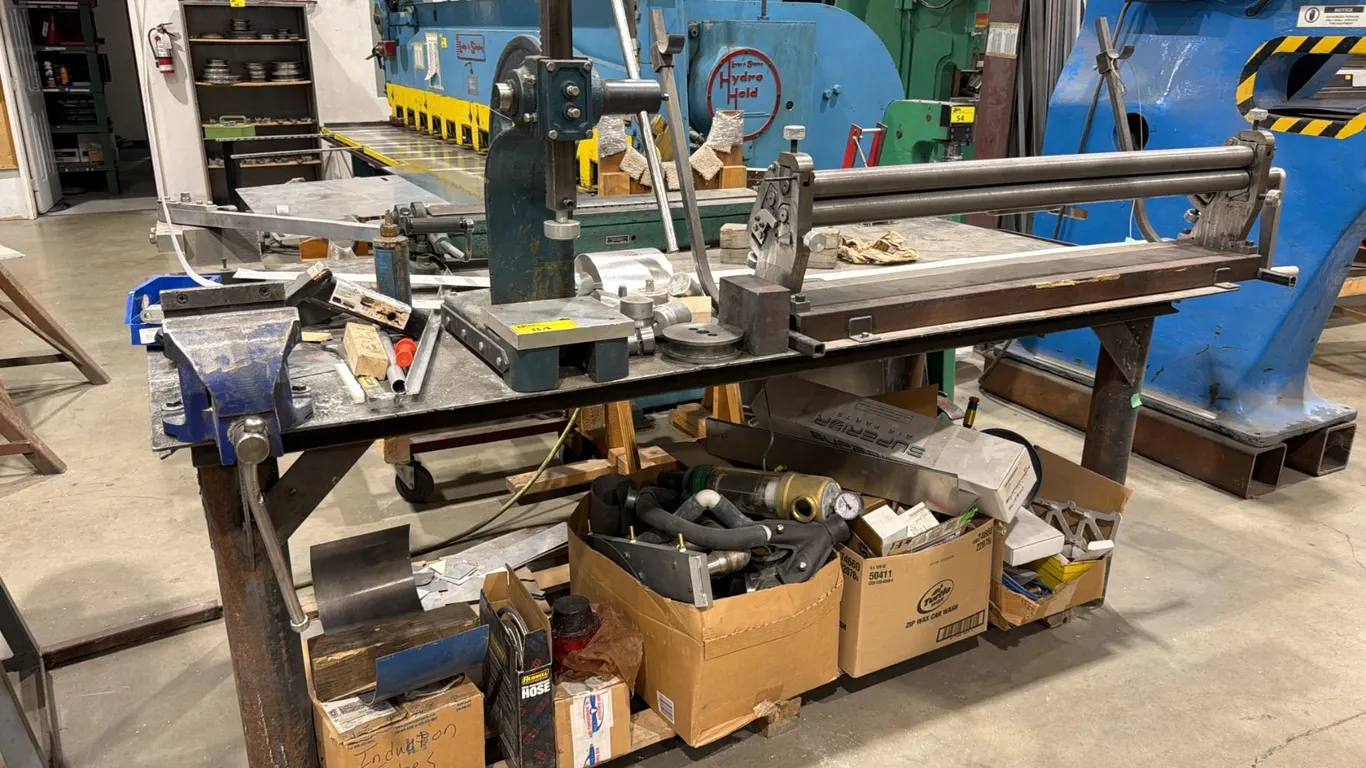 METAL WORK TABLE WITH ATTACHED VISE, MANUAL ROLLER, MANUAL PRESS, MANUAL BENDER, MANUAL BAR FOLDER,