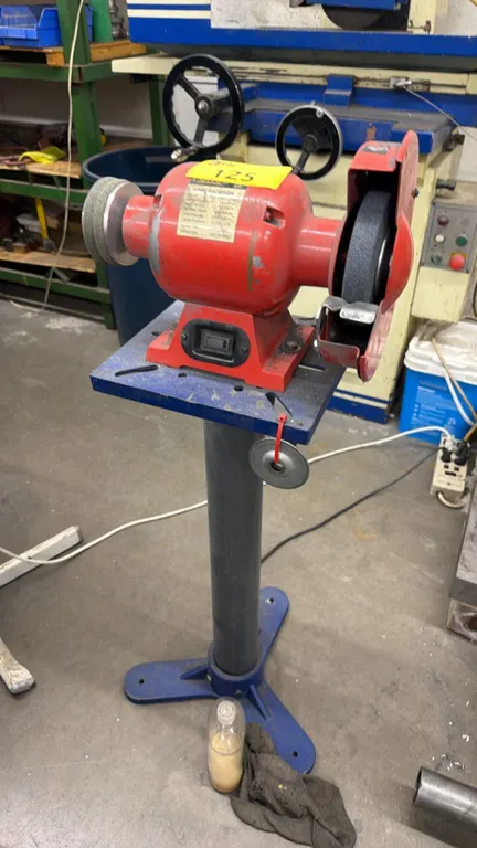 FORCE INTERNATIONAL BENCH GRINDER ON METAL STAND
