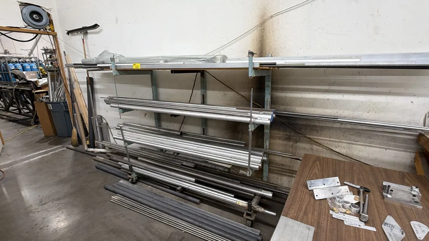 4-TIER PORTABLE METAL SHELVING UNIT WITH ASSORTED ALUMINUM CONTENTS *MUST TAKE ALL*