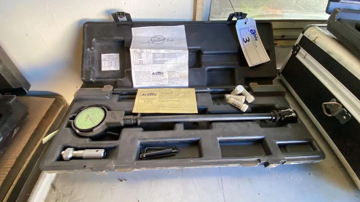 SUNNEN GR-9000 SERIES DIAL BORE GAUGE WITH CASE