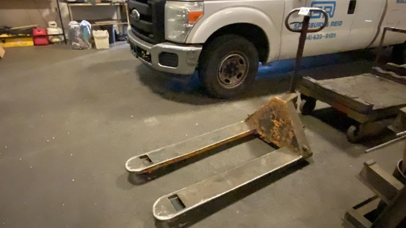 YELLOW PALLET JACK *LAST DAY REMOVAL AFTER 3PM*
